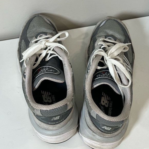 Women’s Size New Balance 990 Made in USA Classic Gray and White Sneakers - Picture 9 of 11